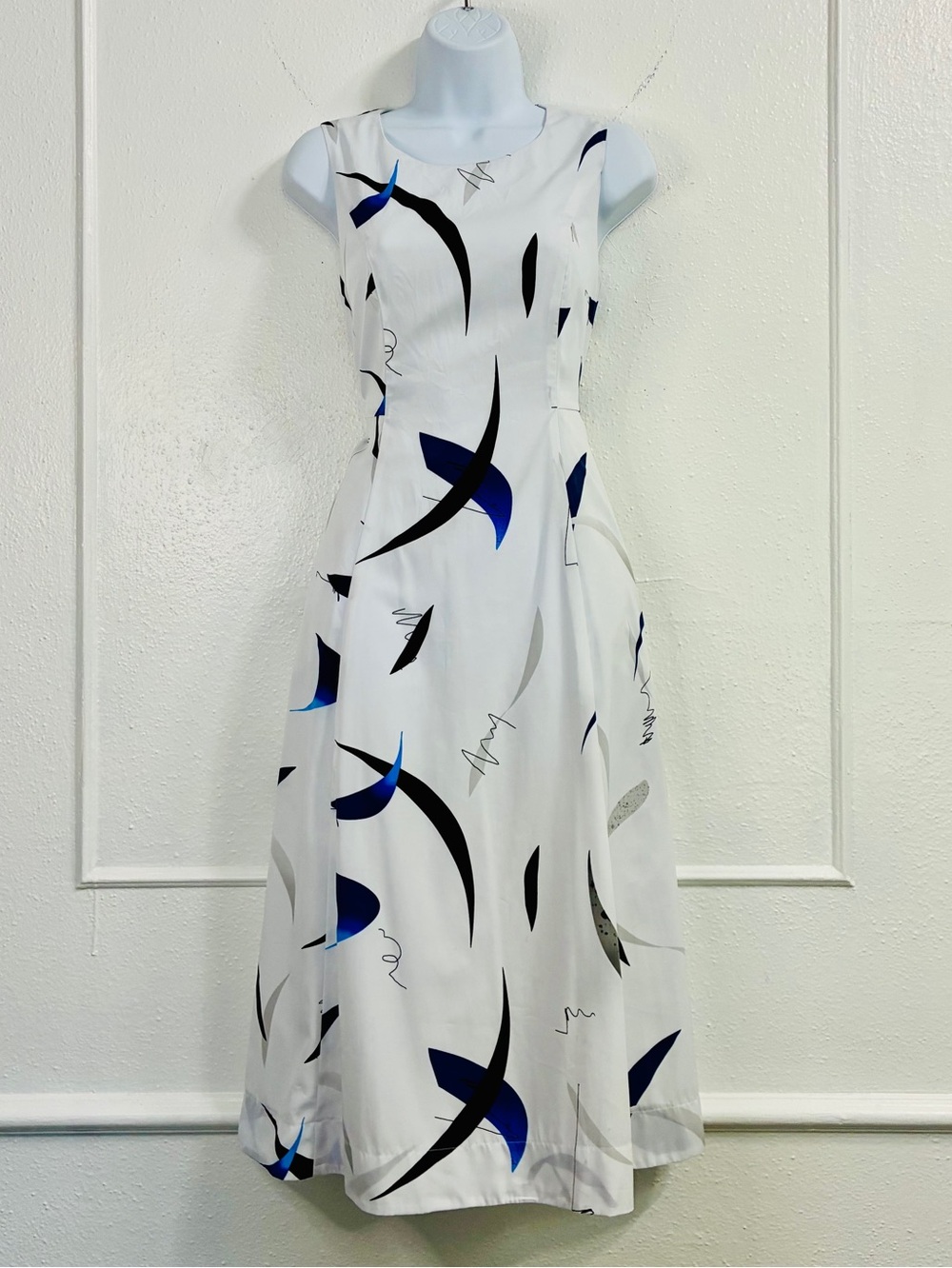 Alfani White Midi Dress with Blue & Black Abstract Print